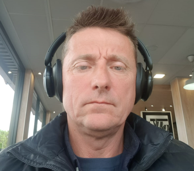 Image of red face from niacin flush