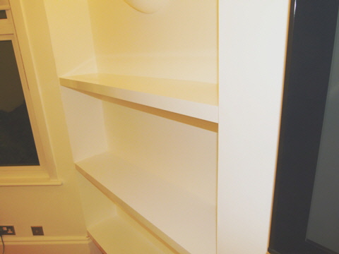 Upminster High Gloss Shelves Fitted